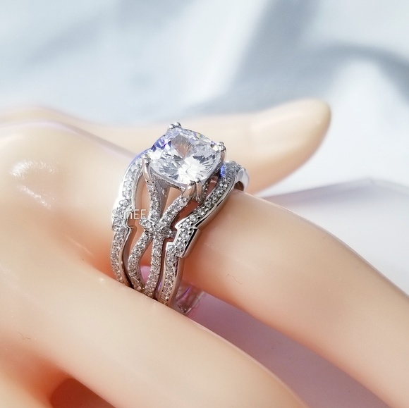 Real 925 Cushion Engagement Wedding Ring Set - Picture 2 of 4